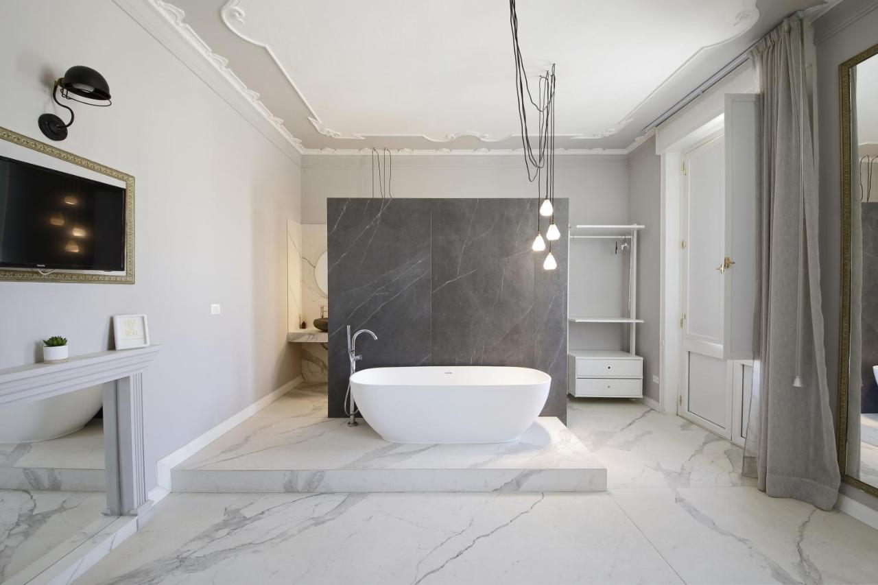 Le Bain Suite - Accanto Al Mare Vicinissima A Ortigia E Al Teatro Syracuse Bagian luar foto