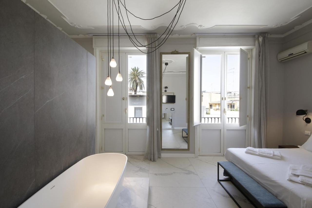 Le Bain Suite - Accanto Al Mare Vicinissima A Ortigia E Al Teatro Syracuse Bagian luar foto